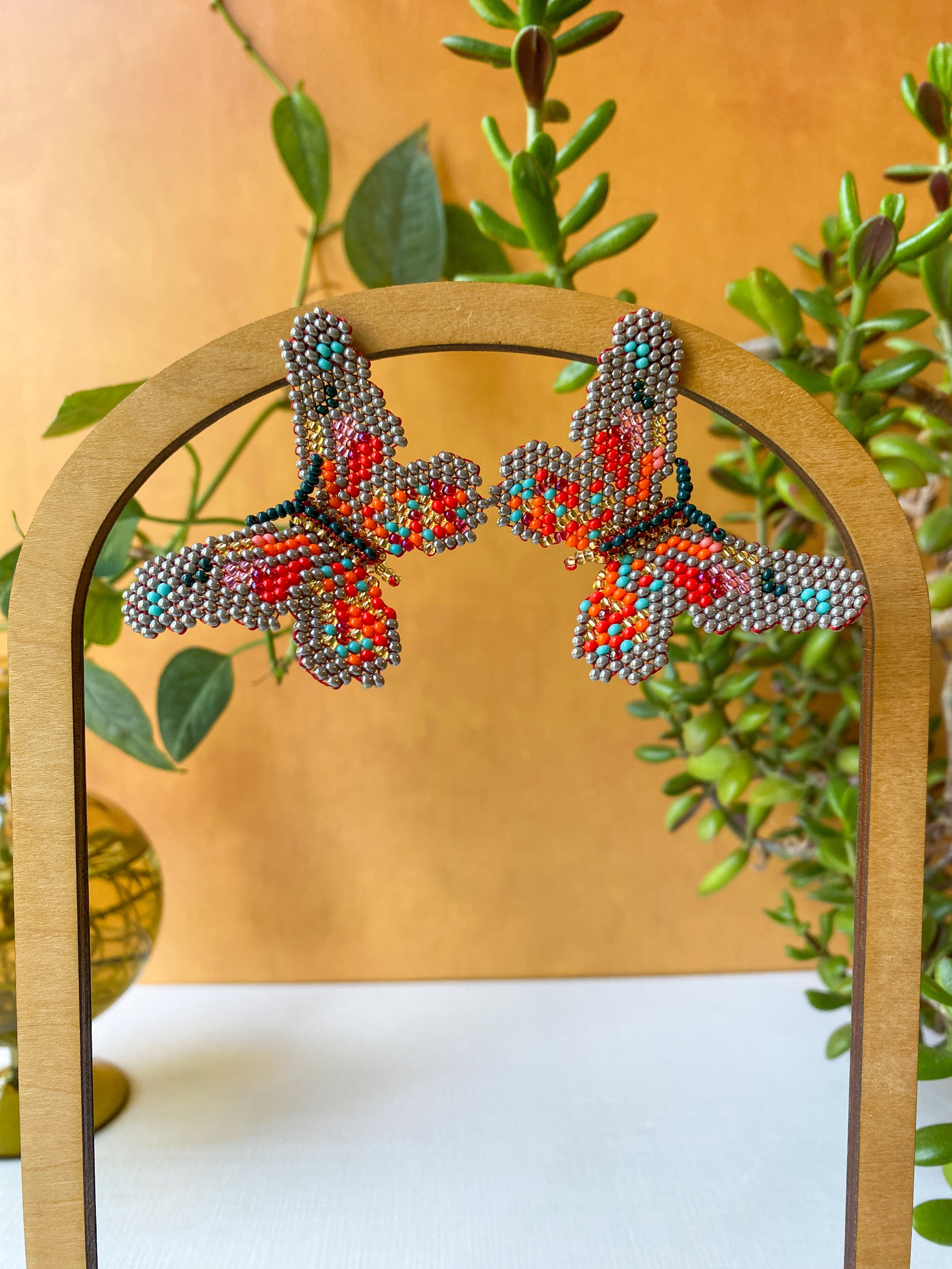 Mariposa Studs - Alegría