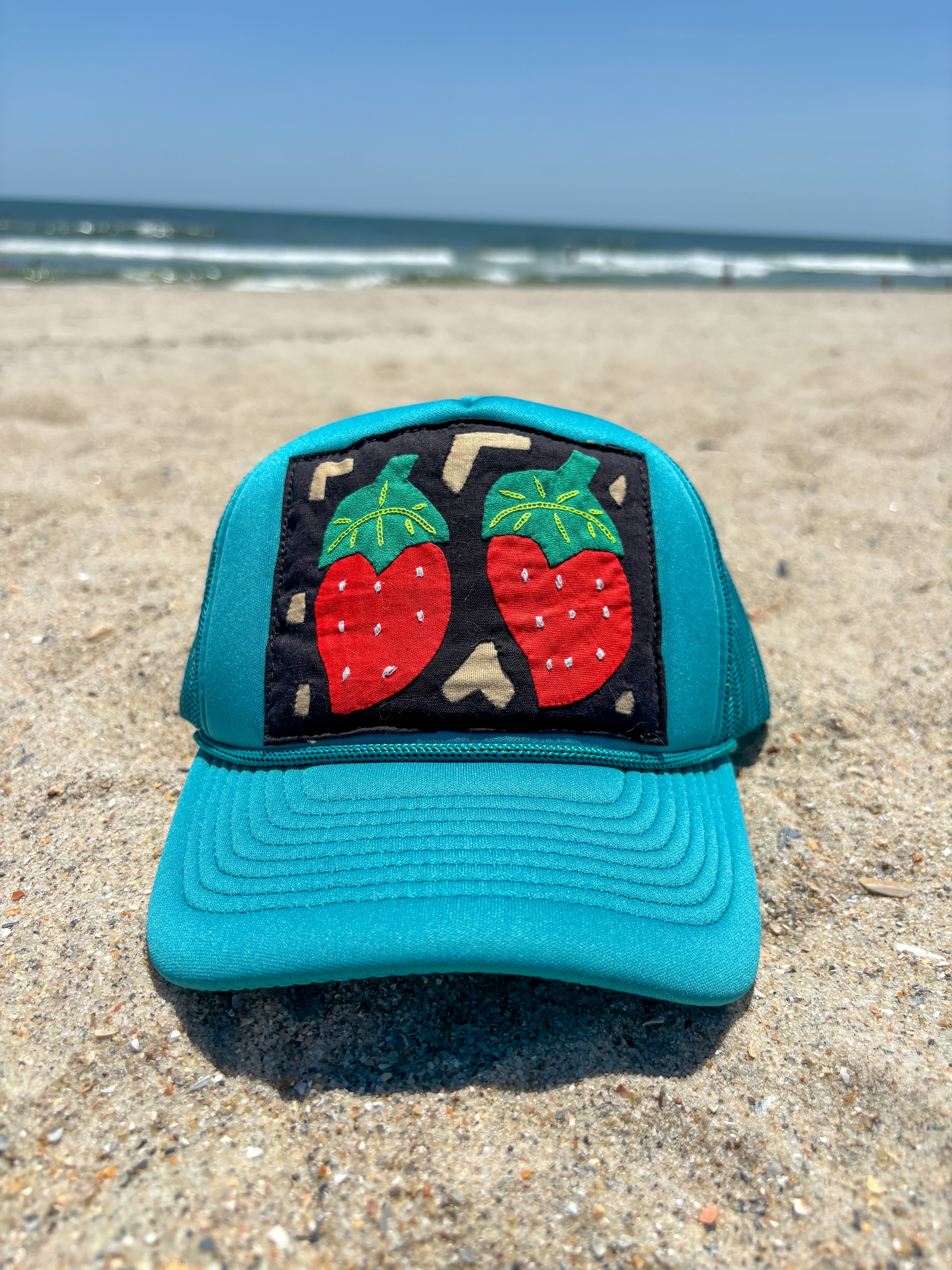 Mola Trucker Hats
