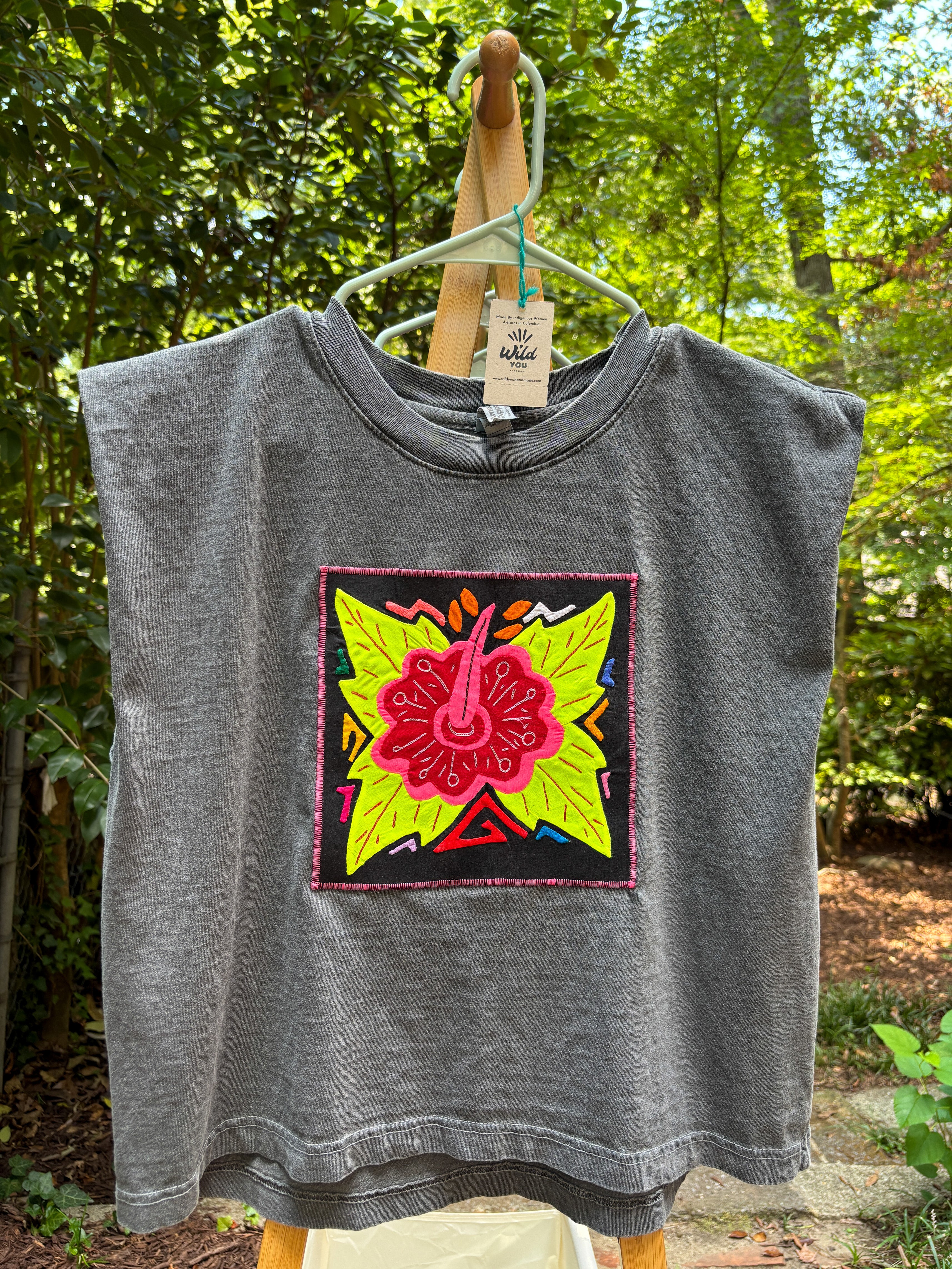 Mola Muscle Tees