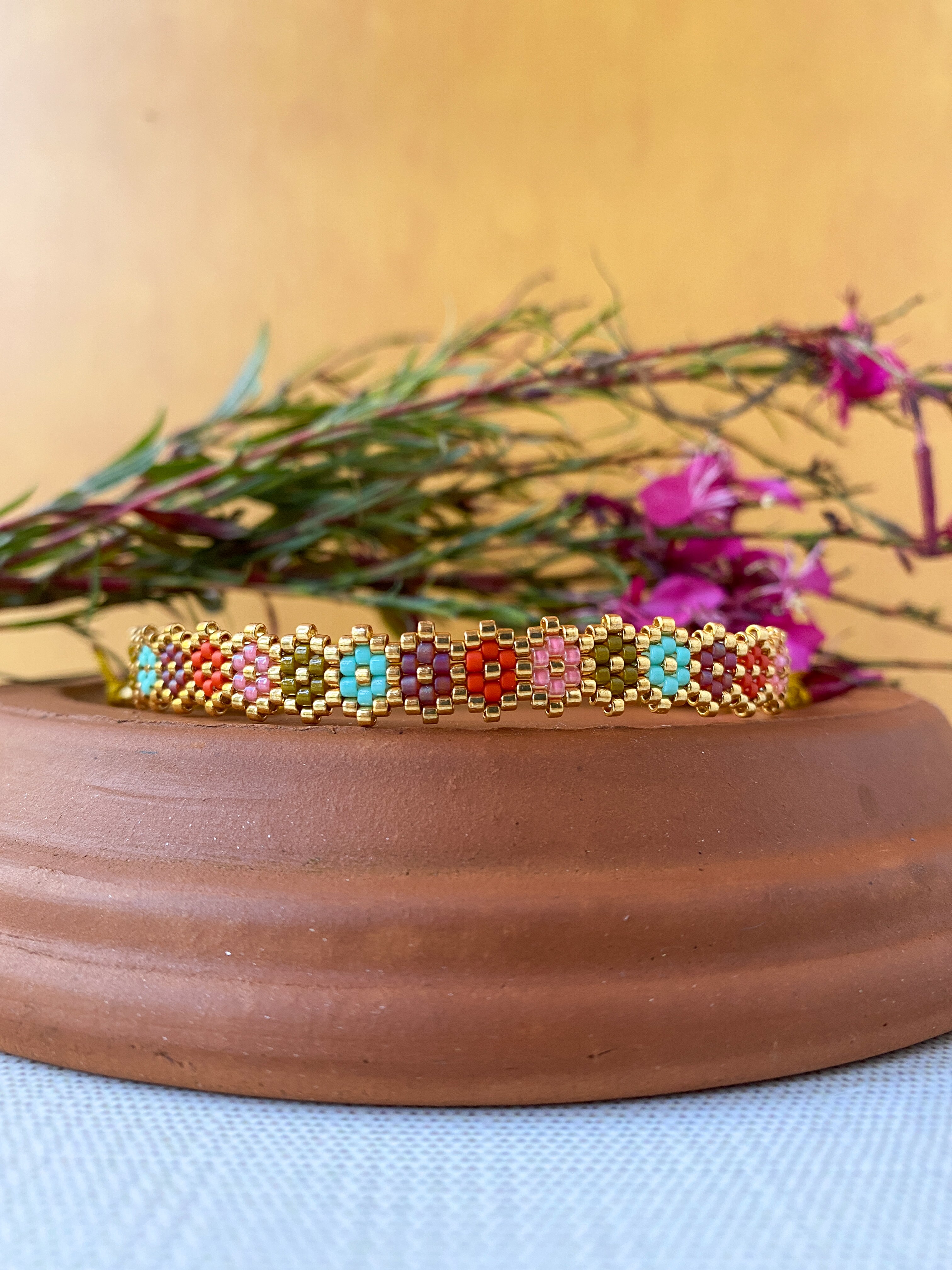 Daisy Chain Bracelet