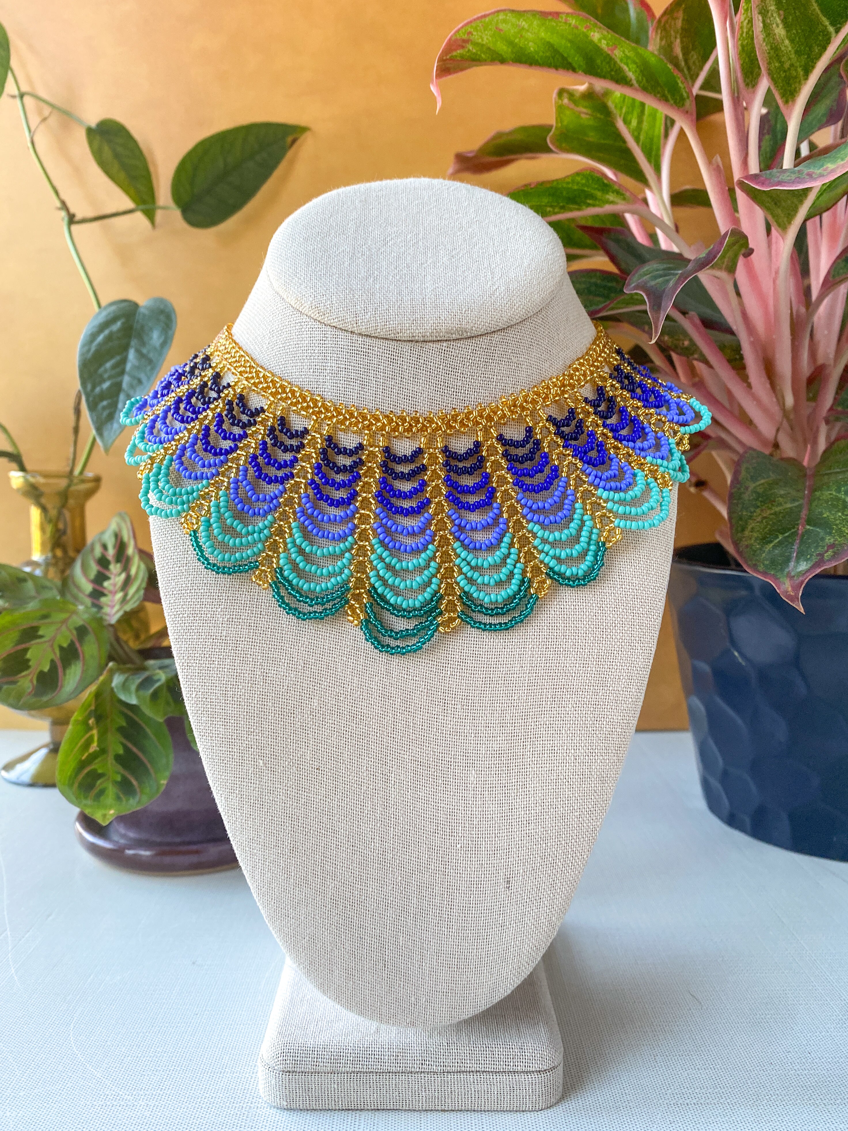 Cascada Bib Necklace - Fresco