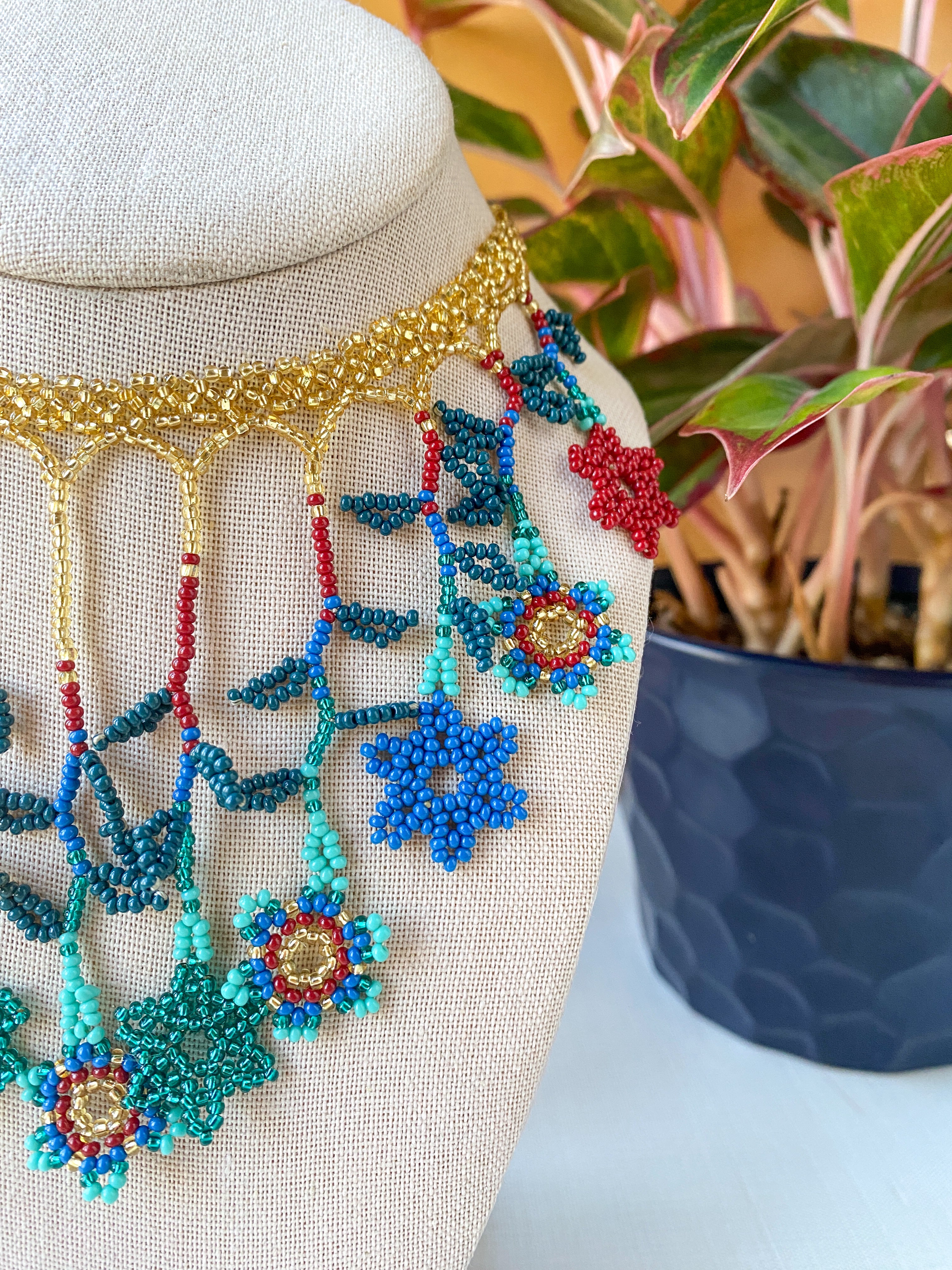 Jardín Bib Necklace - Ocean Blue