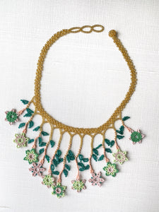 Jardín Bib Necklace - Succulent